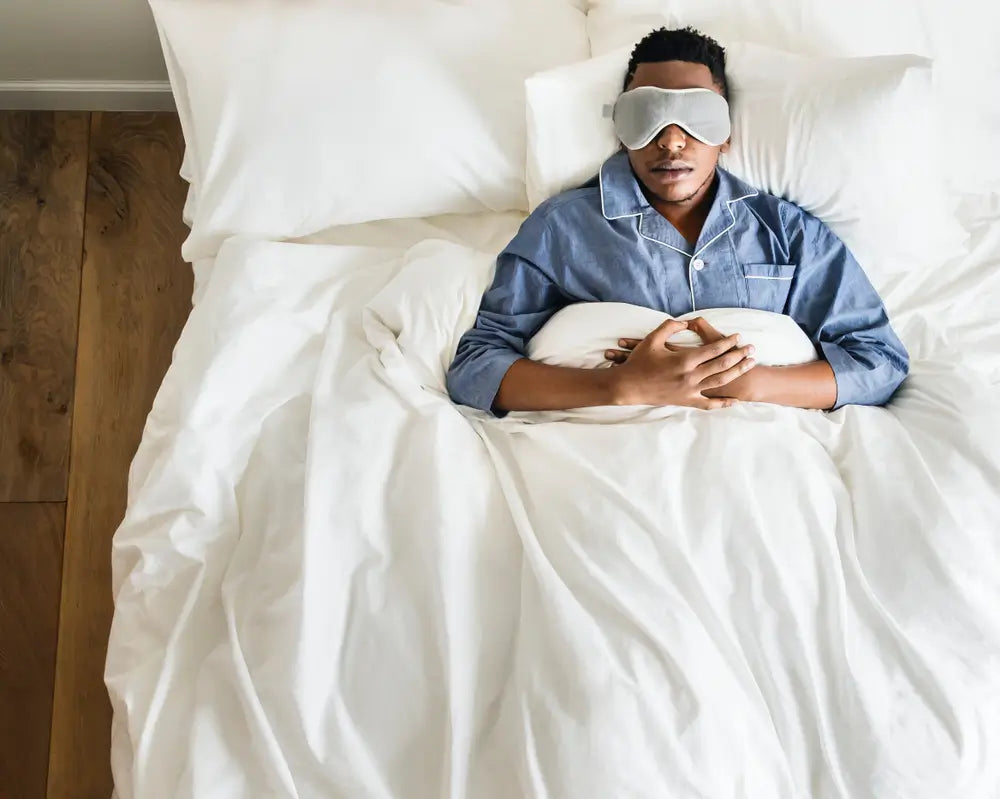 Should you be sleeping in boxers or going commando ?